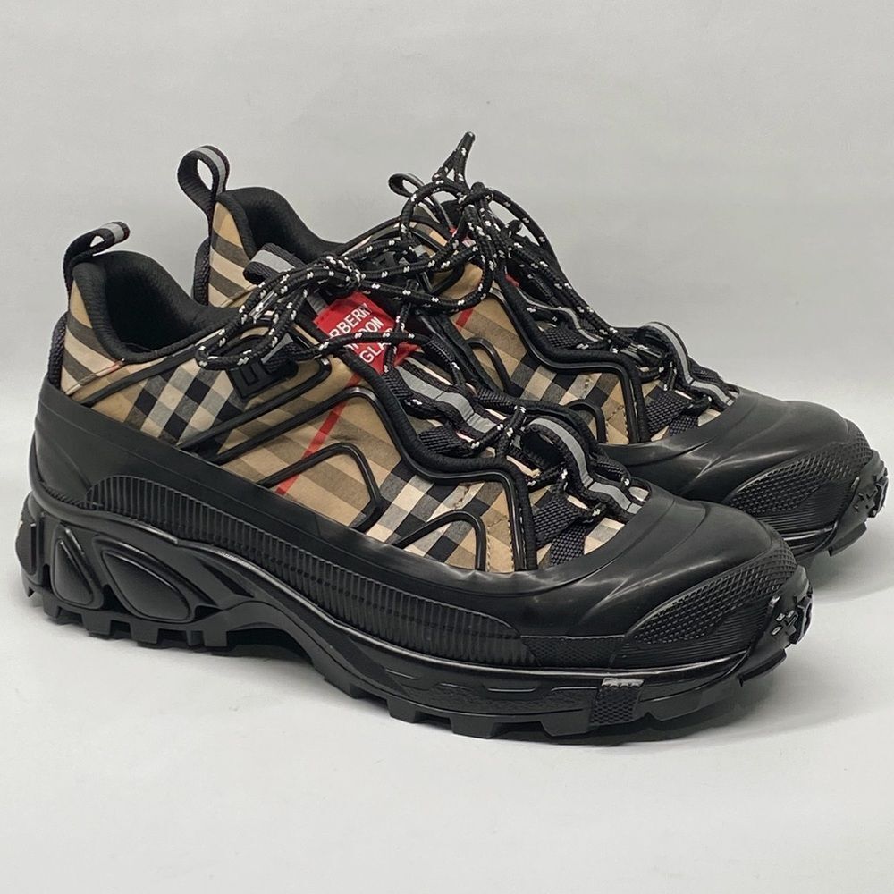 Burberry Men's Arthur Vintage Check Chunky Sneakers size 40/us size 7